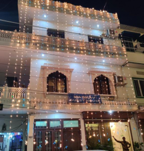 Отель Madhav Guest House  Джайпур